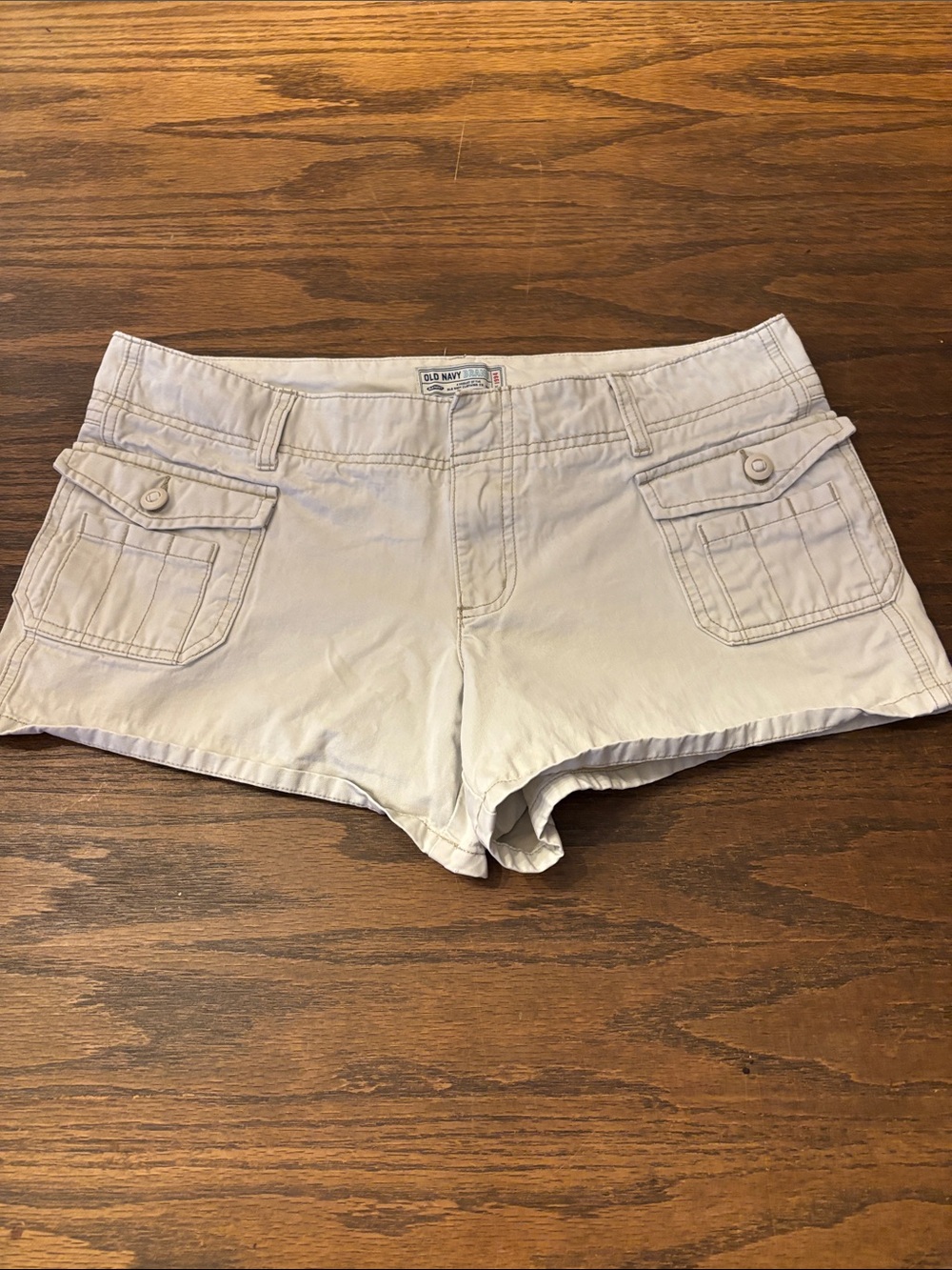 Y2K Old Navy Women's Beige Cotton Shorts